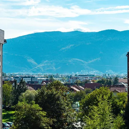 アパート Spacious Cozy Cheyf *