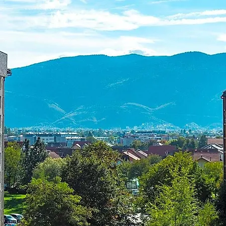 Spacious Cozy Cheyf Sarajevo